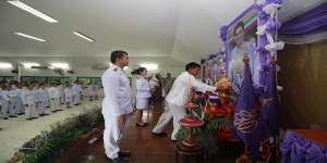 เทศบาลตำบลเด่นชัย ร่วมพิธีเนื่องในวันเฉลิมพระชนมพรรษา สมเด็จพระนางเจ้าฯ พระบรมราชินี ๓ มิถุนายน ๒๕๖๘