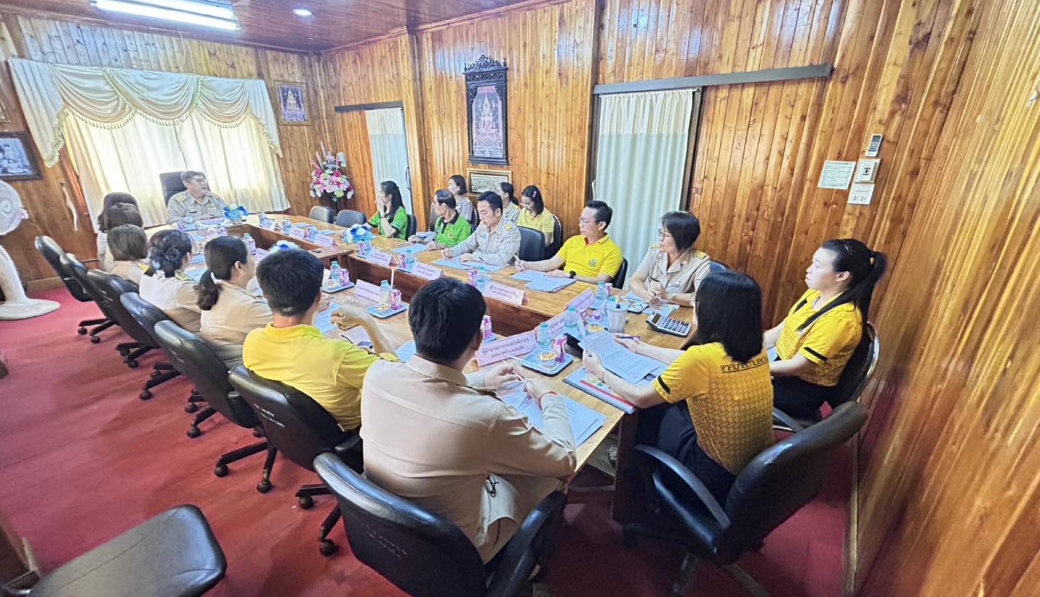 นายกเทศมนตรีตำบลเด่นชัย ประชุมหัวหน้าส่วนราชการ ประจำเดือน มิถุนายน ๒๕๖๘